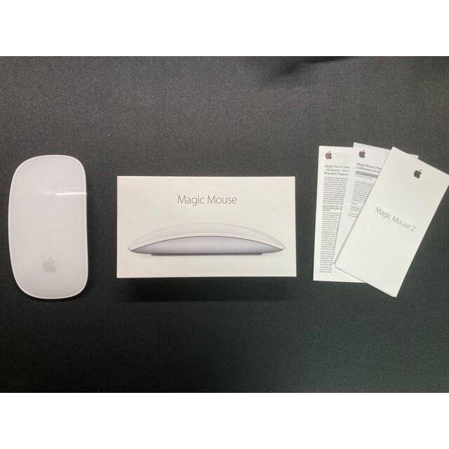 Apple(アップル)のMagic Mouse2 (Apple 純正品) スマホ/家電/カメラのPC/タブレット(PC周辺機器)の商品写真