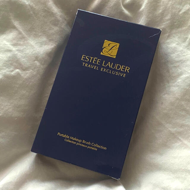 Estee Lauder(エスティローダー)の❣️期間限定値下げ❣️エスティローダー メイクブラシセット コスメ/美容のメイク道具/ケアグッズ(ブラシ・チップ)の商品写真