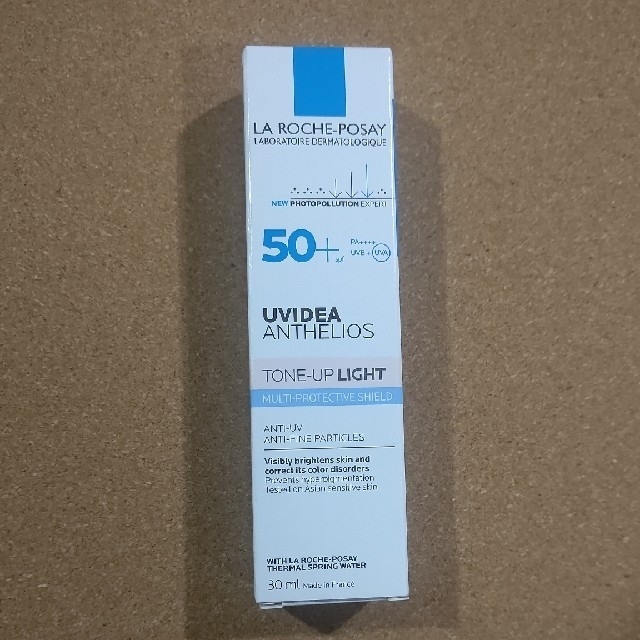 LA ROCHE-POSAY(ラロッシュポゼ)のLA ROCHE-POSAY  日やけ止め乳液・化粧下地 コスメ/美容のベースメイク/化粧品(化粧下地)の商品写真