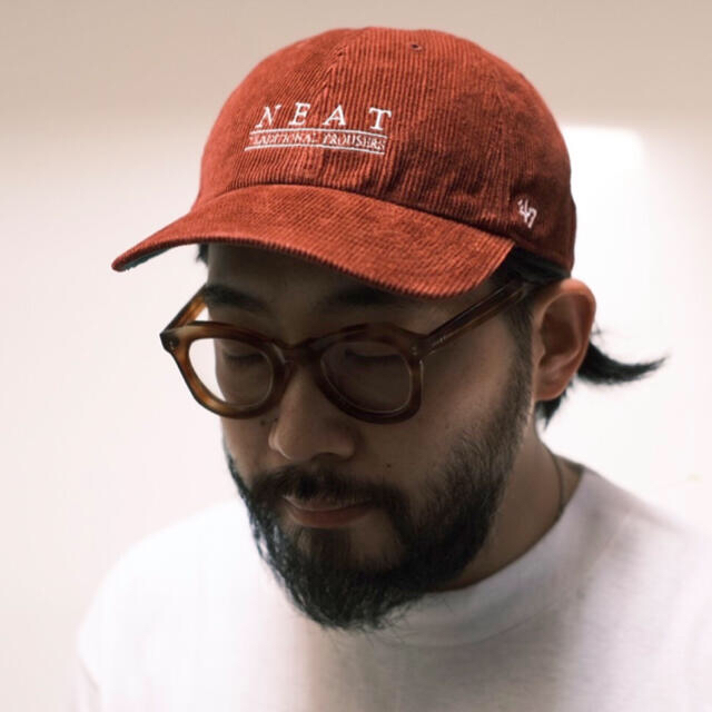 NEAT Corduroy 47 CAP キャップ RED