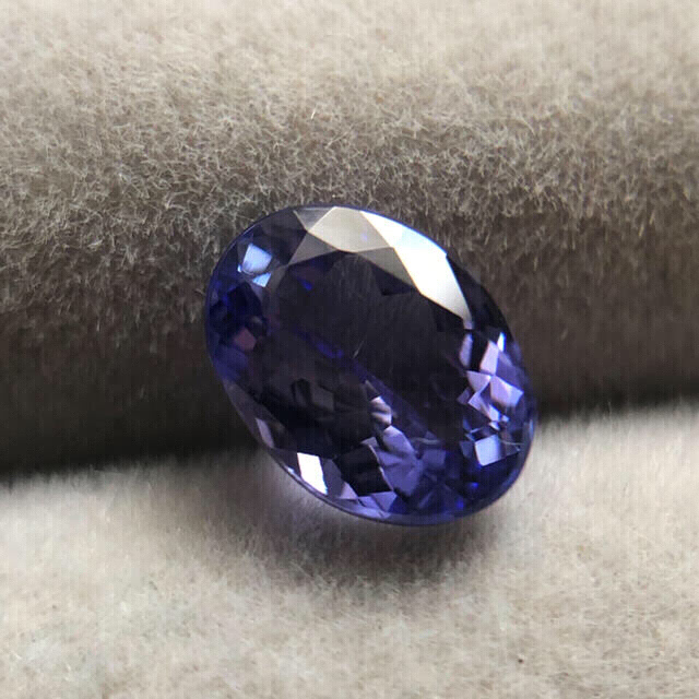 タンザナイト ルース 1.39 ct 年末のプロモーション大特価！ 6200円