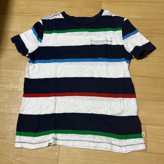 GAP Kids(ギャップキッズ)のGAP ギャップ  キッズ　ハーフパンツ  ジャージ　120㎝　Tシャツおまけ キッズ/ベビー/マタニティのキッズ服男の子用(90cm~)(パンツ/スパッツ)の商品写真