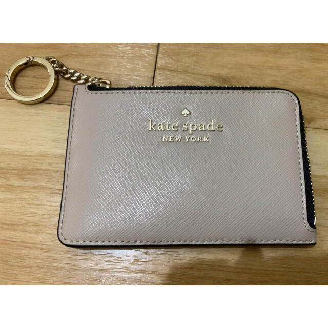 kate spade new york(ケイトスペードニューヨーク)のケイトスペード　パスケース　コインケース レディースのファッション小物(名刺入れ/定期入れ)の商品写真