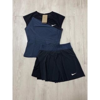 ナイキ(NIKE)のゆきを様☆新品☆ ナイキ 海外テニスウェア  トップス Black  US-XS(ウェア)