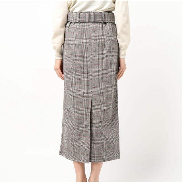 SPIGA(スピーガ)のSPIGA チェックベルト付きスカート　新品 レディースのスカート(ロングスカート)の商品写真