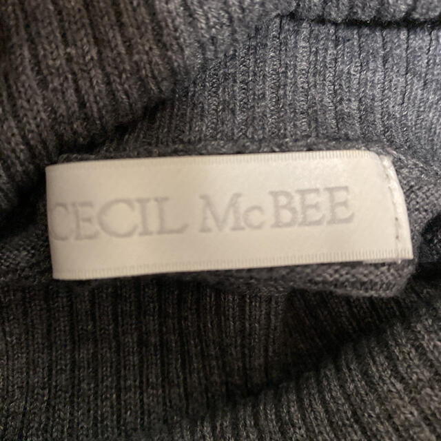 CECIL McBEE(セシルマクビー)のセシルマクビー　タートルネックニット　Mサイズ レディースのトップス(ニット/セーター)の商品写真