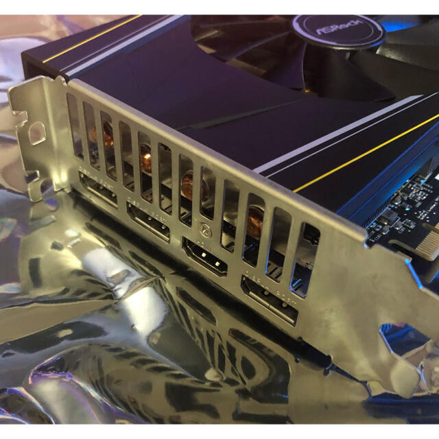 ASRock RADEON RX 5700 XT CHALLENGER 8G スマホ/家電/カメラのPC/タブレット(PCパーツ)の商品写真