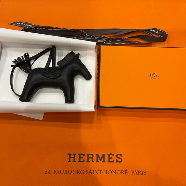 Hermes(エルメス)の新品 HERMES エルメス ロデオタッチ クロコ アリゲーター チャーム MM レディースのアクセサリー(チャーム)の商品写真