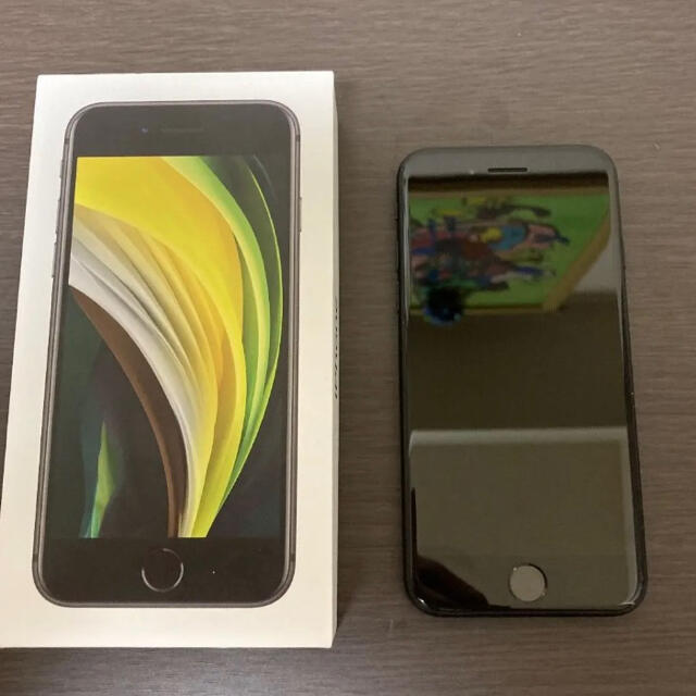 美品】iPhone SE 第2世代 64GB SIMフリー ブラック 大特価!! www