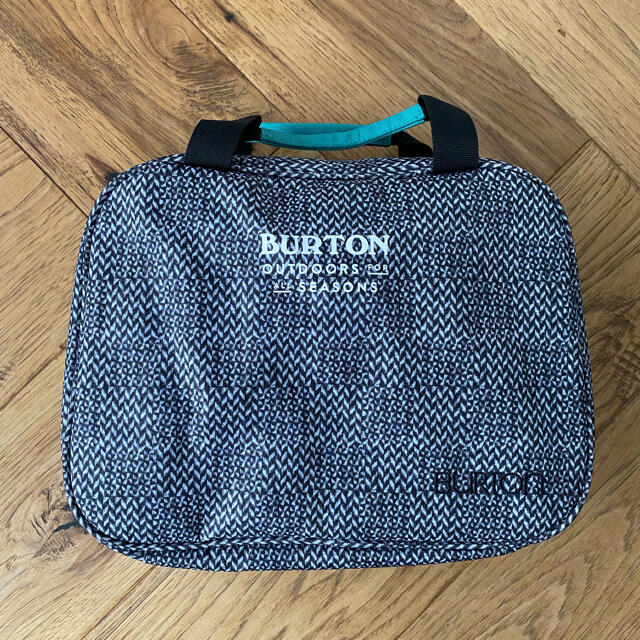 BURTON(バートン)のBURTON バートン トラベルポーチ　ポーチ　旅行 レディースのファッション小物(ポーチ)の商品写真