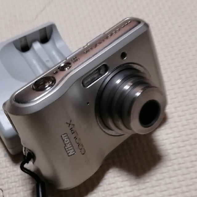 Nikon(ニコン)のNikon デジタルカメラ COOLPIXL16 スマホ/家電/カメラのカメラ(コンパクトデジタルカメラ)の商品写真