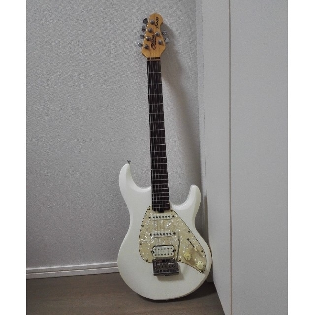 Sterling by Music Man Silo30