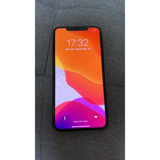 iPhone 11 pro max SIMフリー-