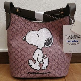 スヌーピー(SNOOPY)のスヌーピー スクエアショルダーバッグ / ベージュ(ショルダーバッグ)