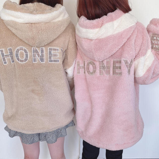 Honey Cinnamon(ハニーシナモン)のHoney cinnamon ボアパーカー レディースのトップス(パーカー)の商品写真