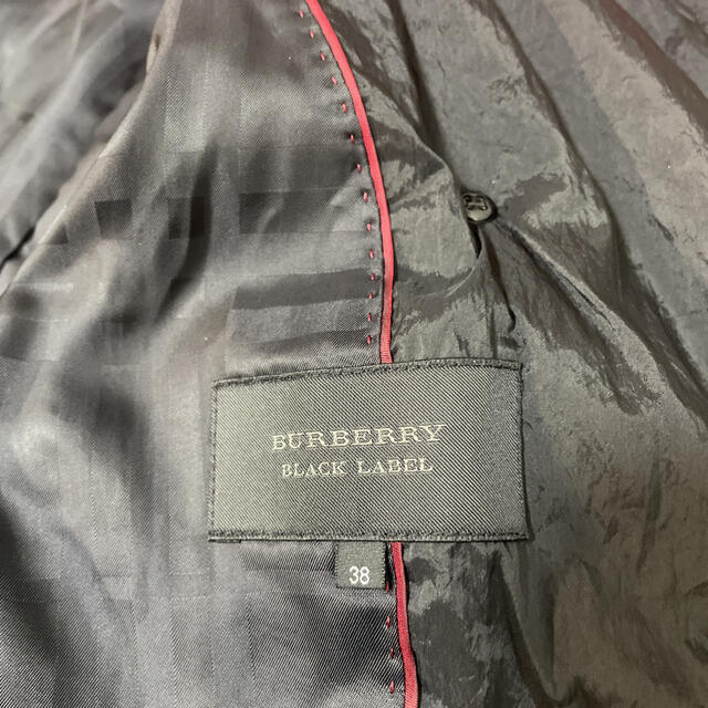 BURBERRY BLACK LABEL(バーバリーブラックレーベル)の【美品】BURBERRY ブラックレーベル 中綿入り トレンチコート 黒 レディースのジャケット/アウター(トレンチコート)の商品写真