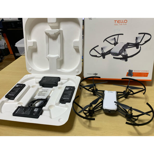 Ryze Tech TELLO ブーストコンボ　DJI  ドローン エンタメ/ホビーのおもちゃ/ぬいぐるみ(ホビーラジコン)の商品写真