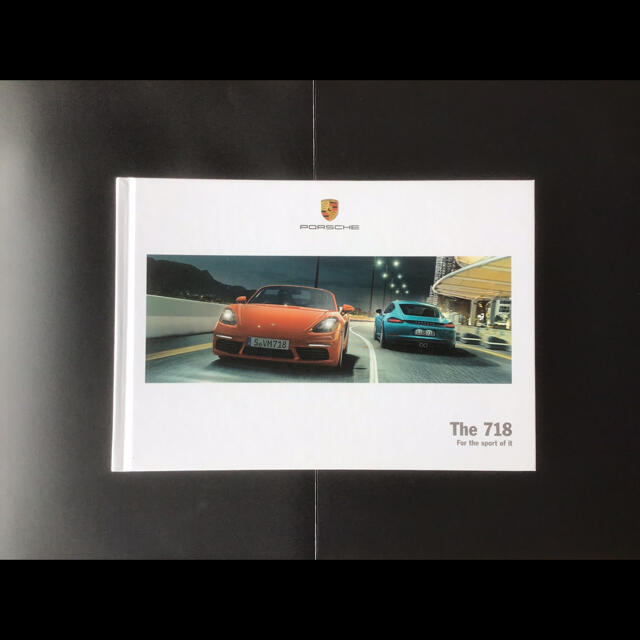 Porsche(ポルシェ)の美品　ポルシェカタログ　The 718 For the sport of it 自動車/バイクの自動車(カタログ/マニュアル)の商品写真