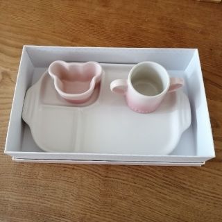 ルクルーゼ(LE CREUSET)のルクルーゼ　ベビー　食器　美品　ピンク　離乳食　(離乳食器セット)