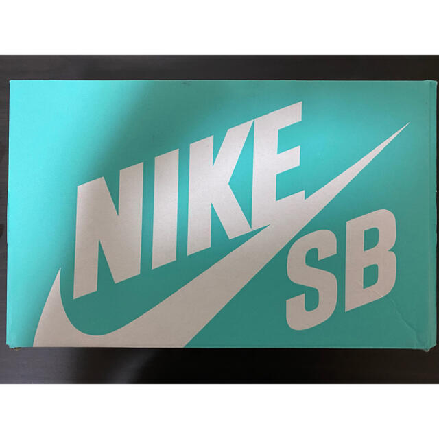NIKE(ナイキ)のNIKE SB DUNK LOW PRO ISO "SAFARI" 26.5 メンズの靴/シューズ(スニーカー)の商品写真