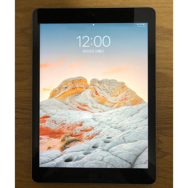 Apple iPad 第5世代 Wi-Fi 32GB シルバーOSiOS1442