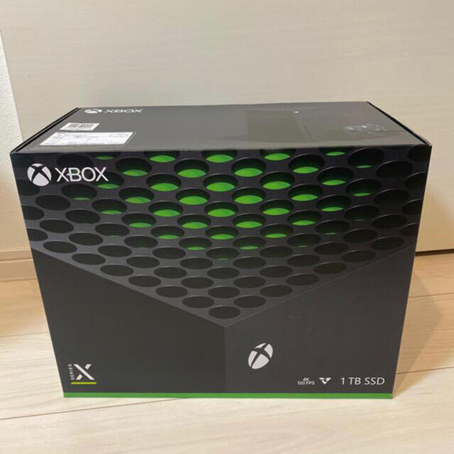 Xbox(エックスボックス)の新品未開封 Microsoft Xbox Series X エンタメ/ホビーのゲームソフト/ゲーム機本体(家庭用ゲーム機本体)の商品写真