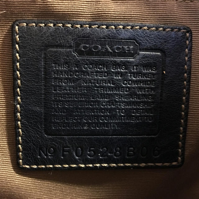 COACH(コーチ)のコーチ  本革  ファーバック  青〜紺 レディースのバッグ(ショルダーバッグ)の商品写真