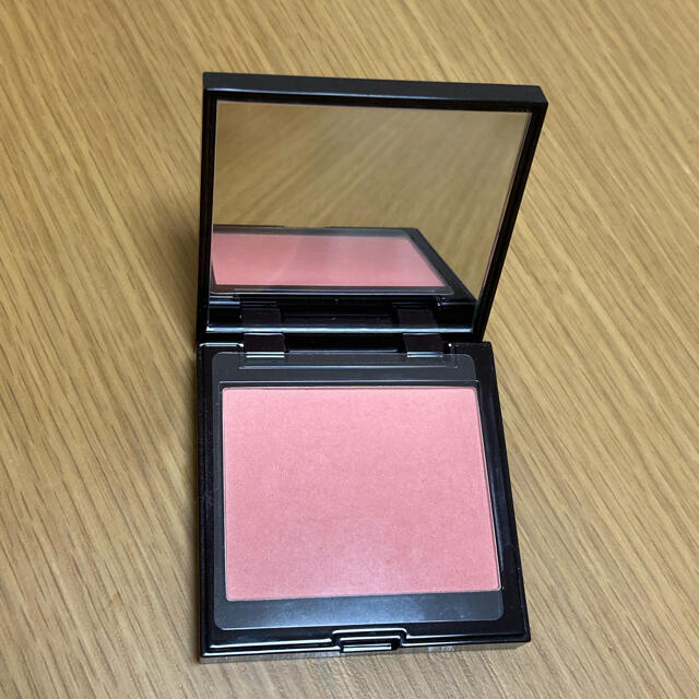 laura mercier(ローラメルシエ)のローラメルシエ　ブラッシュ カラー インフュージョン　14　ウォーターメロン コスメ/美容のベースメイク/化粧品(チーク)の商品写真