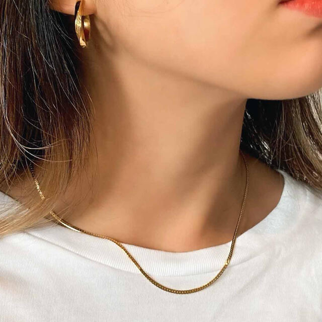 snake gold 1.7mm✴︎40cm サージカルステンレス レディースのアクセサリー(ネックレス)の商品写真