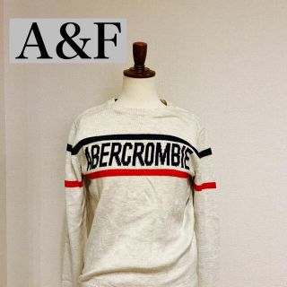 アバクロンビーアンドフィッチ(Abercrombie&Fitch)のA&F ニットレディース　S(ニット/セーター)