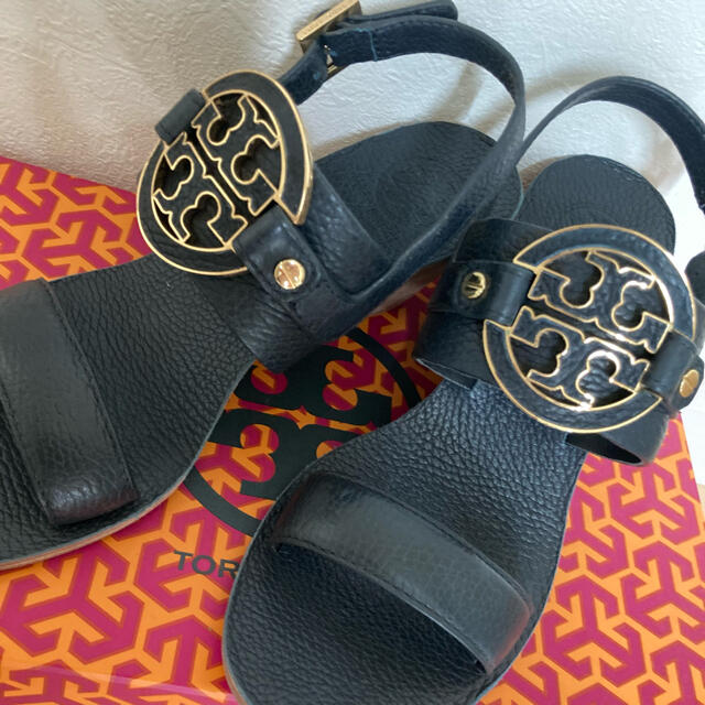 新品未使用 TORY BURCH サンダル | bergosafety.com.br