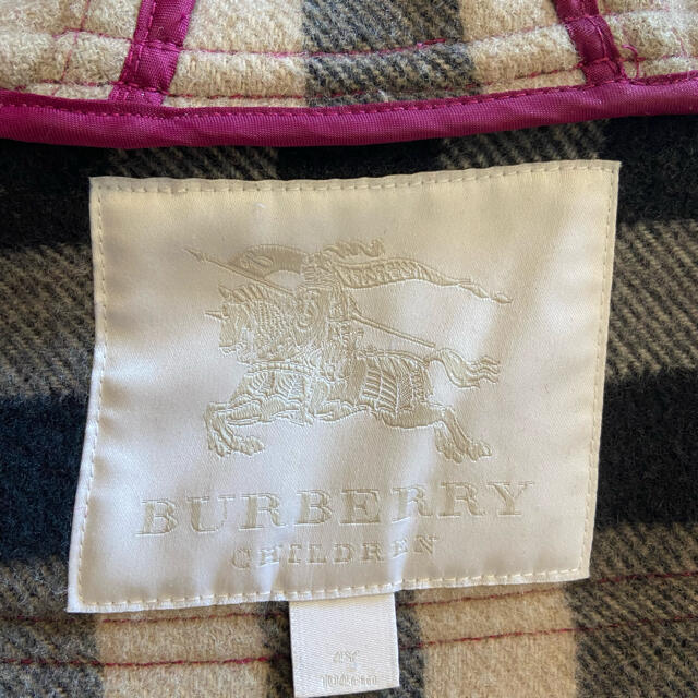 BURBERRY(バーバリー)のバーバリー　ダッフルコート　キッズ　BURBERRY キッズ/ベビー/マタニティのキッズ服女の子用(90cm~)(ジャケット/上着)の商品写真