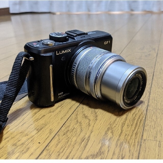 Panasonic(パナソニック)のLUMIX GF1 ズームレンズセット スマホ/家電/カメラのカメラ(ミラーレス一眼)の商品写真