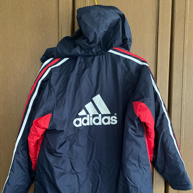 adidas(アディダス)のアディダス160 子どもベンチコート キッズ/ベビー/マタニティのキッズ服男の子用(90cm~)(コート)の商品写真