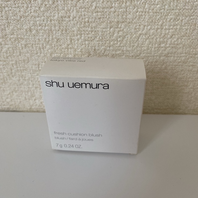 shu uemura(シュウウエムラ)のシュウウエムラ　クッションチーク　レッド コスメ/美容のベースメイク/化粧品(チーク)の商品写真