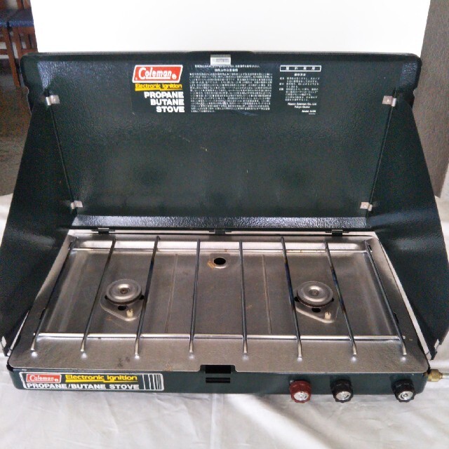 Coleman(コールマン)の超美品・良品・中古品/Coleman Propane Stove(2 バ―ナ―) スポーツ/アウトドアのアウトドア(ストーブ/コンロ)の商品写真