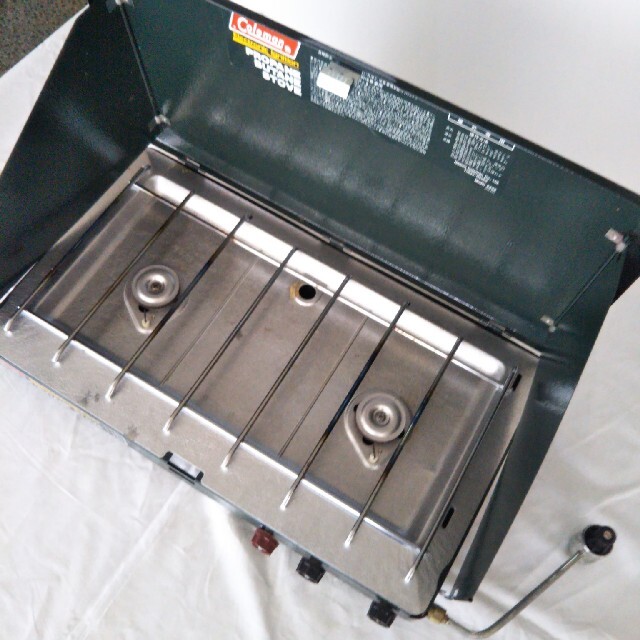 Coleman(コールマン)の超美品・良品・中古品/Coleman Propane Stove(2 バ―ナ―) スポーツ/アウトドアのアウトドア(ストーブ/コンロ)の商品写真