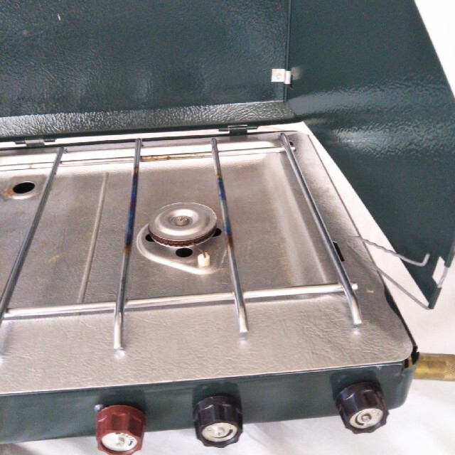 Coleman(コールマン)の超美品・良品・中古品/Coleman Propane Stove(2 バ―ナ―) スポーツ/アウトドアのアウトドア(ストーブ/コンロ)の商品写真