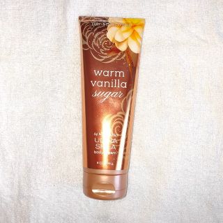 バスアンドボディーワークス(Bath & Body Works)の新品未使用 ボディクリーム ウォームバニラシュガー(ボディクリーム)