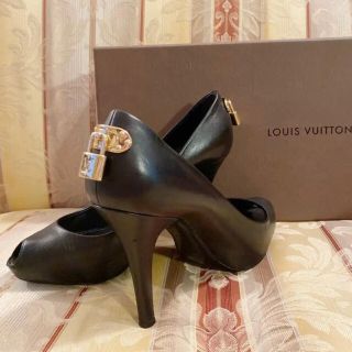 ルイヴィトン(LOUIS VUITTON)の★ルイヴィトン★LOUISVUITTON★本革パンプス　ヒール38(24.5cm(ハイヒール/パンプス)