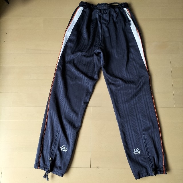 adidas(アディダス)の専用 adidas 子供ジャージ 上下セット 160cm 美品 キッズ/ベビー/マタニティのキッズ服男の子用(90cm~)(その他)の商品写真