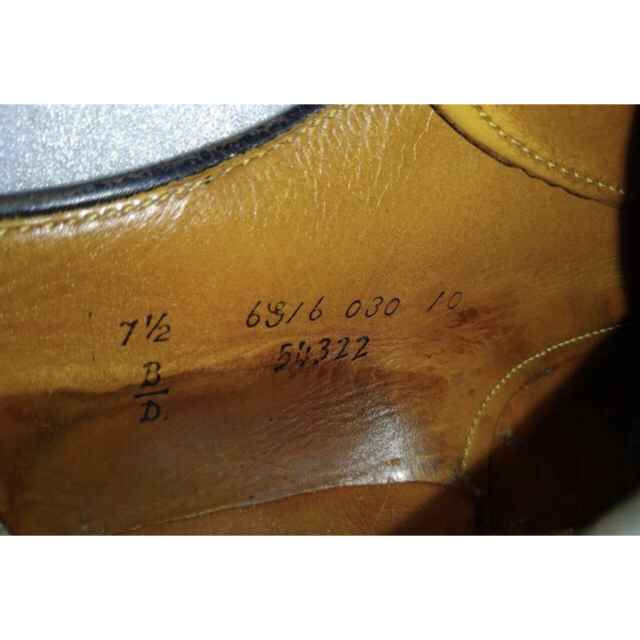 ダービー Alden モディファイドラスト の通販 by custom made shoes's shop｜オールデンならラクマ - 冬季セール開催 オールデン Vチップ コードバン ダービー