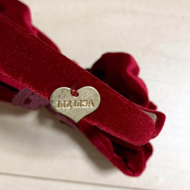 LIZ LISA(リズリサ)の【新品未使用】LIZLISA カチューシャ レディースのヘアアクセサリー(カチューシャ)の商品写真
