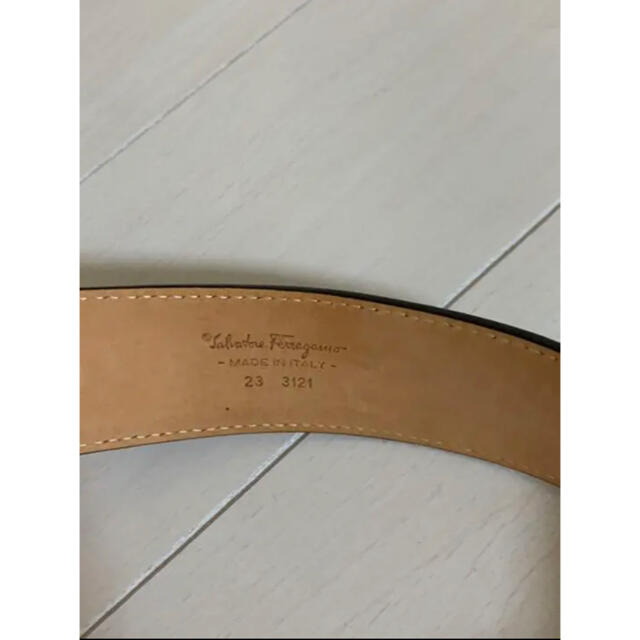 Salvatore Ferragamo(サルヴァトーレフェラガモ)のSalvatore Ferragamoフェラガモベルト 23/S レディースのファッション小物(ベルト)の商品写真