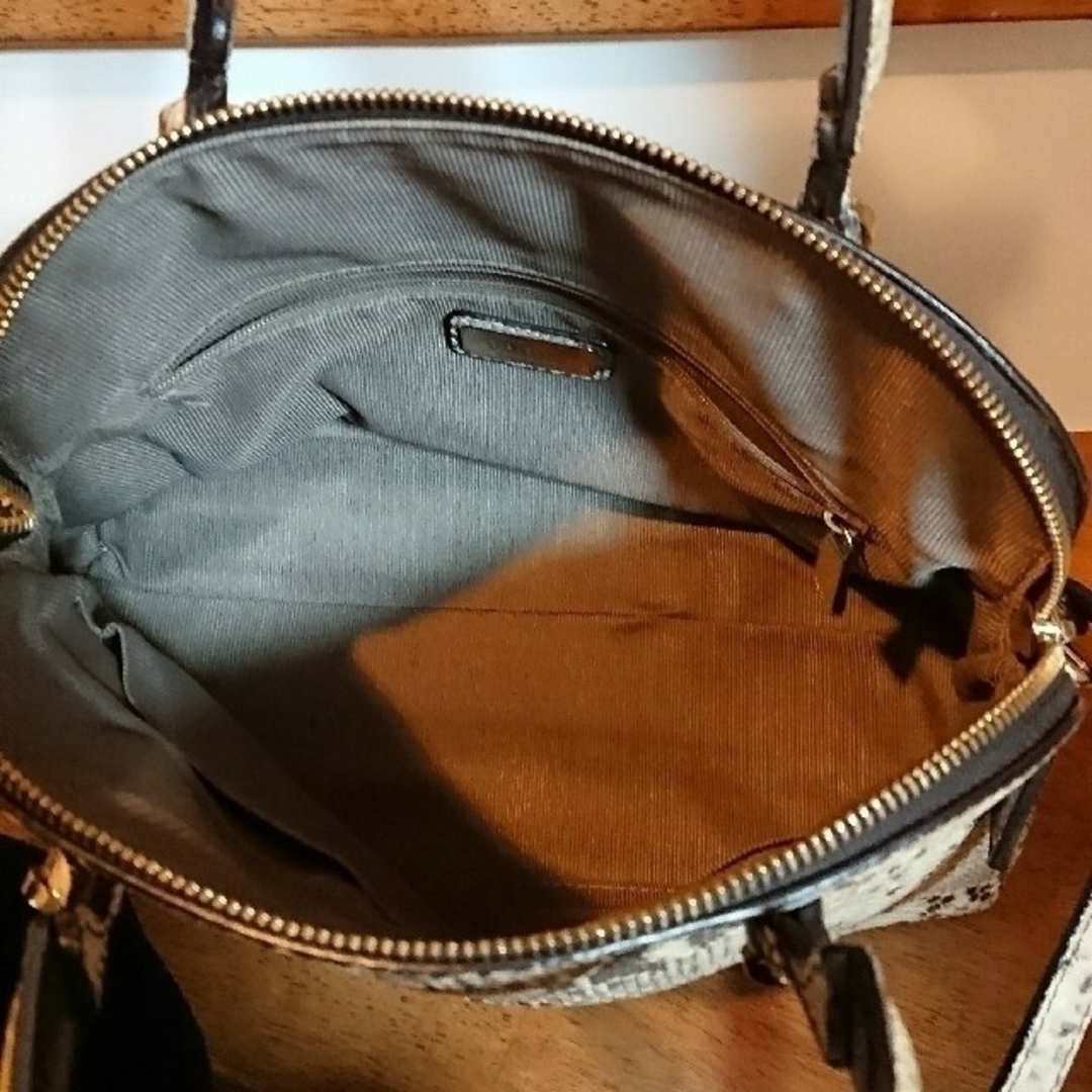 Furla(フルラ)のFURLA本革ハンドバッグ レディースのバッグ(ハンドバッグ)の商品写真