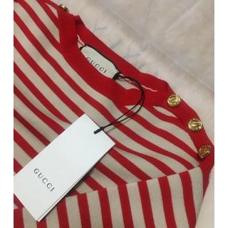 グッチ(Gucci)のGUCCI 金ロゴボタン　七分袖ニット(ニット/セーター)