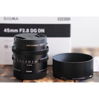 【中古美品】SIGMA 45mm F2.8 DG DN フィルター付(ソニー用)(レンズ(単焦点))