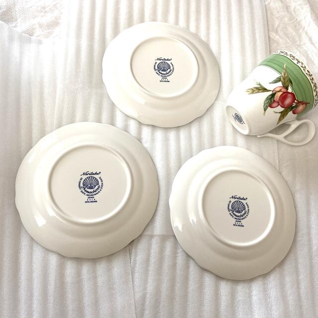 Noritake(ノリタケ)のノリタケ　ロイヤルオーチャード インテリア/住まい/日用品のキッチン/食器(食器)の商品写真