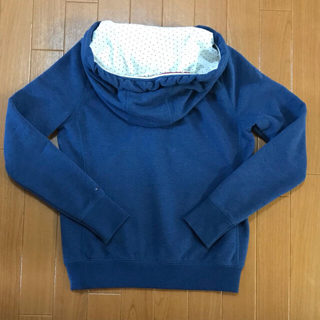 TOMMY HILFIGER(トミーヒルフィガー)のトミーフィルフィガー　パーカー レディースのトップス(パーカー)の商品写真