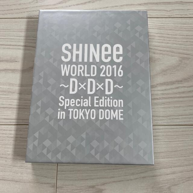 SHINee(シャイニー)のSHINee WORLD 2016～D×D×D～初回限定盤 エンタメ/ホビーのDVD/ブルーレイ(ミュージック)の商品写真